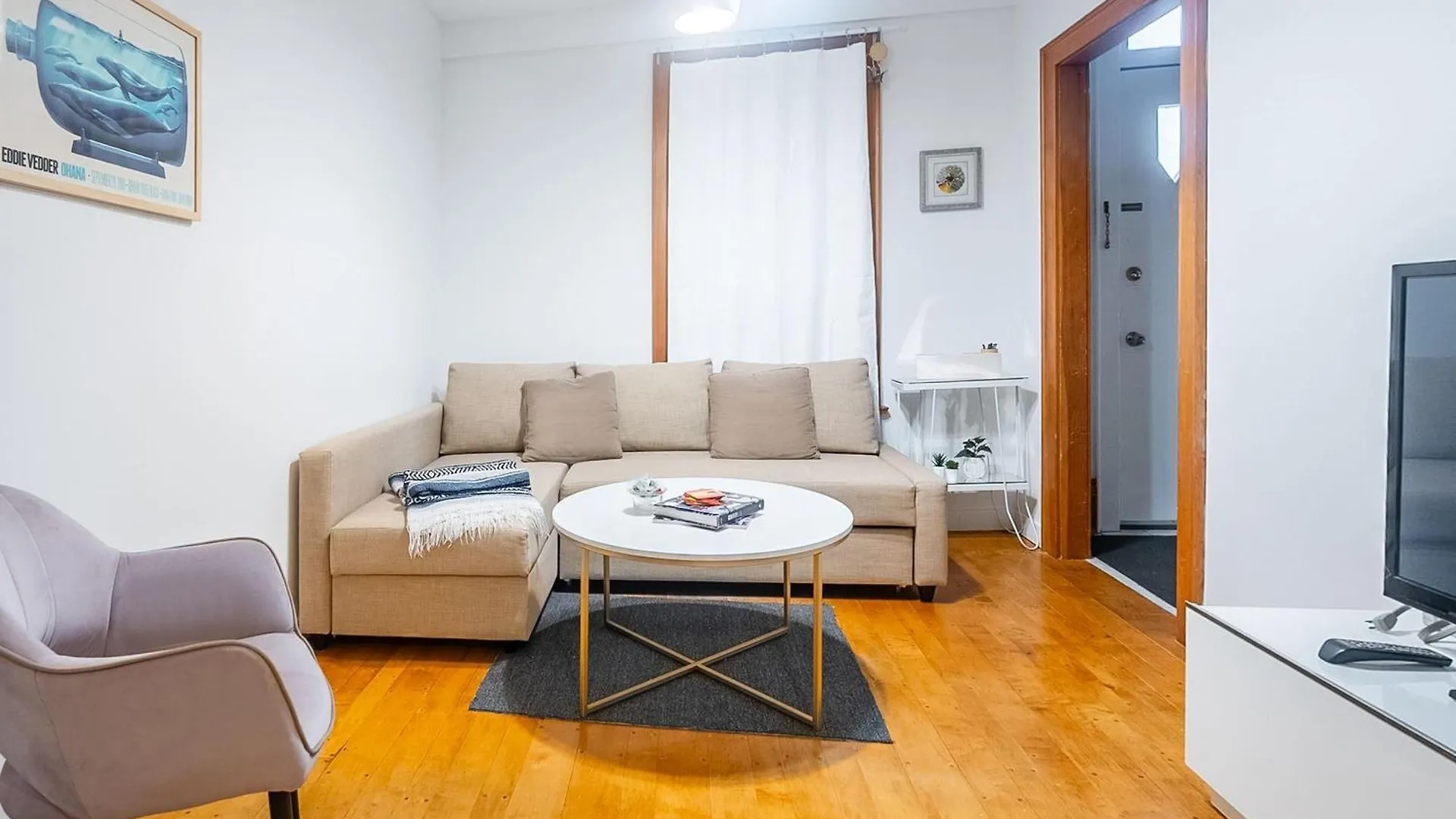 Modern Townhome 3Br-Double Bed Near Christie Pits Park Toronto